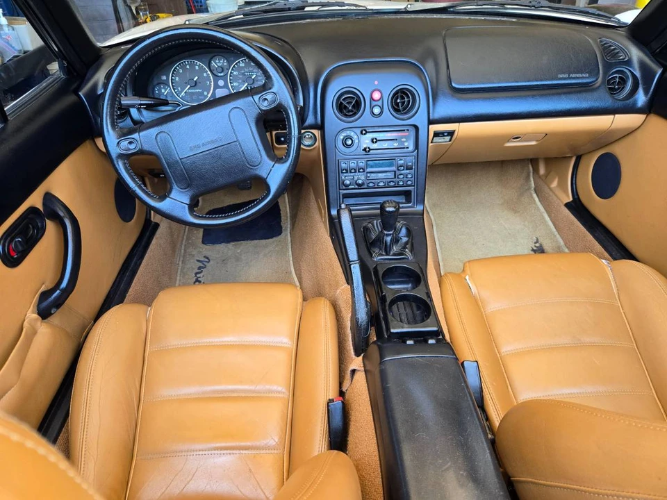 1994 Mazda NA MX-5 Miata - Image 3 of 19
