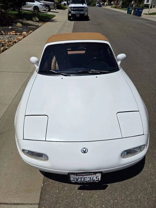 1994 Mazda NA MX-5 Miata - Image 17 of 19