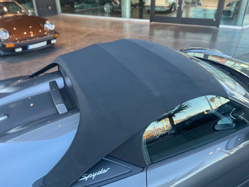 2016 Porsche 981 Boxster Spyder - Image 3 of 7