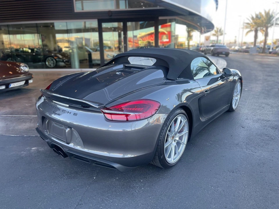 2016 Porsche 981 Boxster Spyder - Image 4 of 7