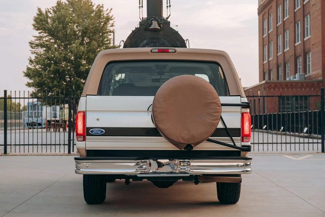 1995 Ford Bronco 5th Gen - Image 9 of 31