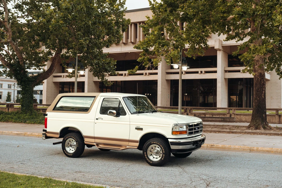 1995 Ford Bronco 5th Gen - Image 19 of 31