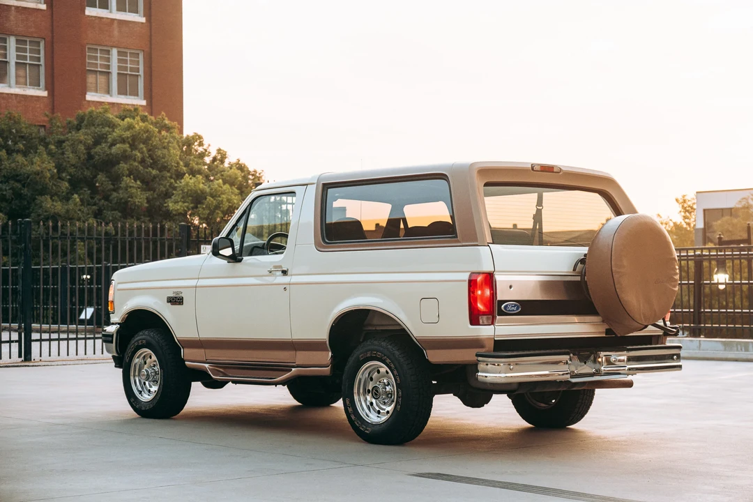 1995 Ford Bronco 5th Gen - Image 7 of 31