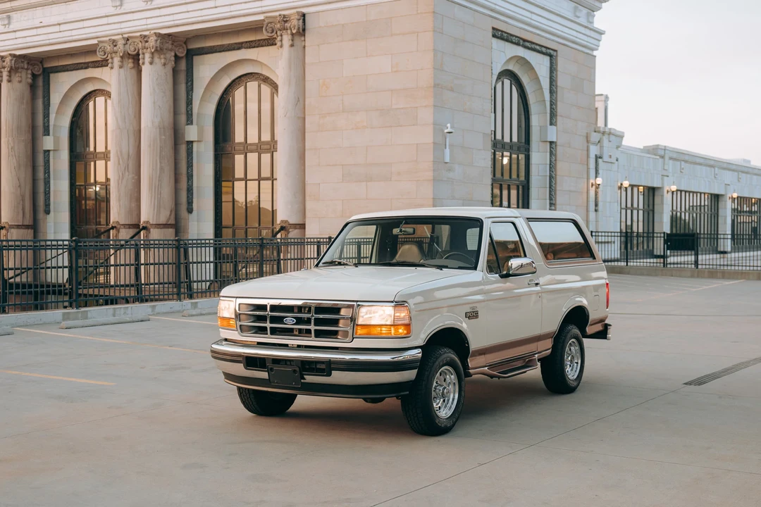 1995 Ford Bronco 5th Gen - Image 20 of 31