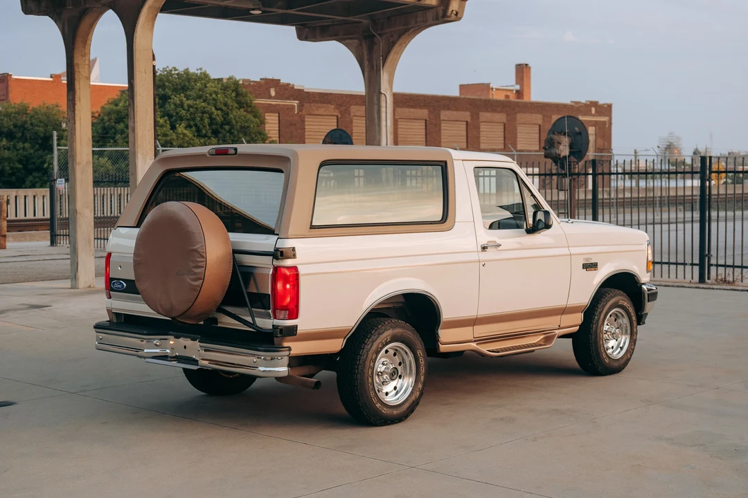 1995 Ford Bronco 5th Gen - Image 11 of 31