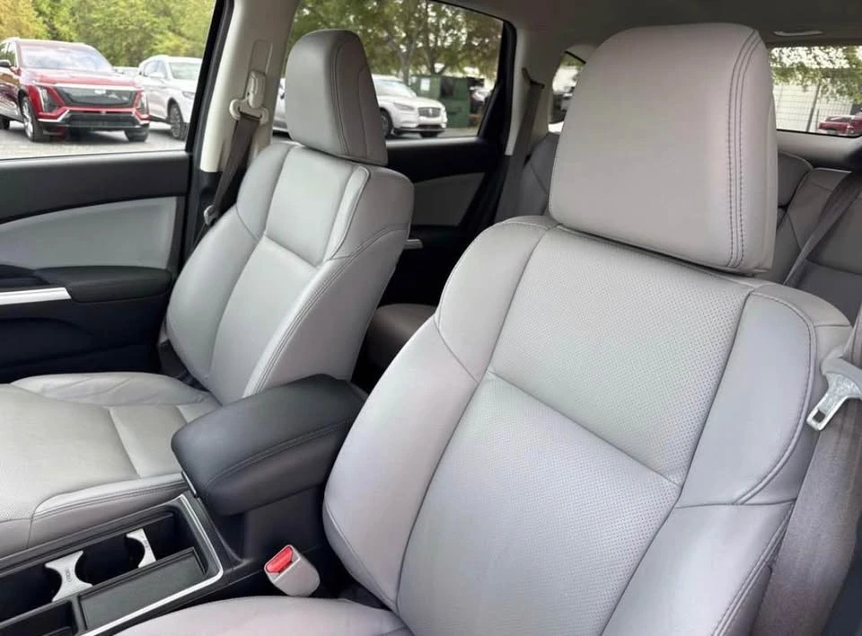 2016 Honda CR-V 4th Gen - Image 2 of 10