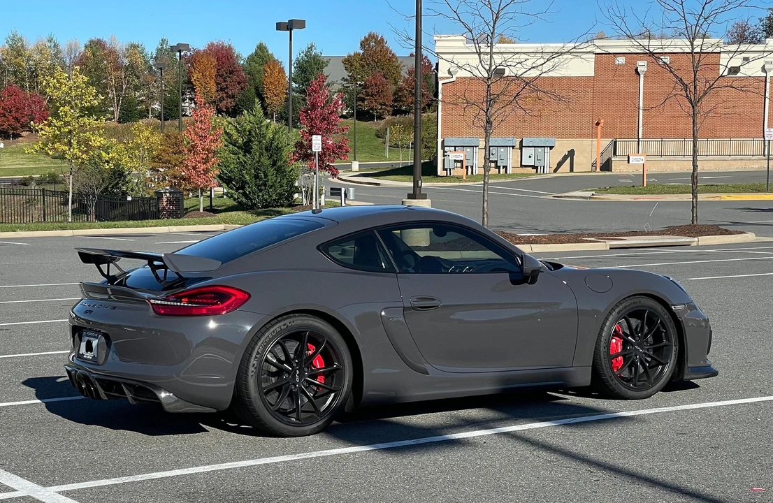 2016 Porsche 981 Cayman GT4 - Image 4 of 15