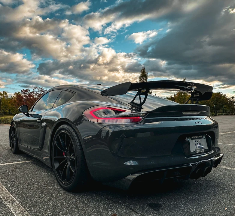 2016 Porsche 981 Cayman GT4 - Image 6 of 15