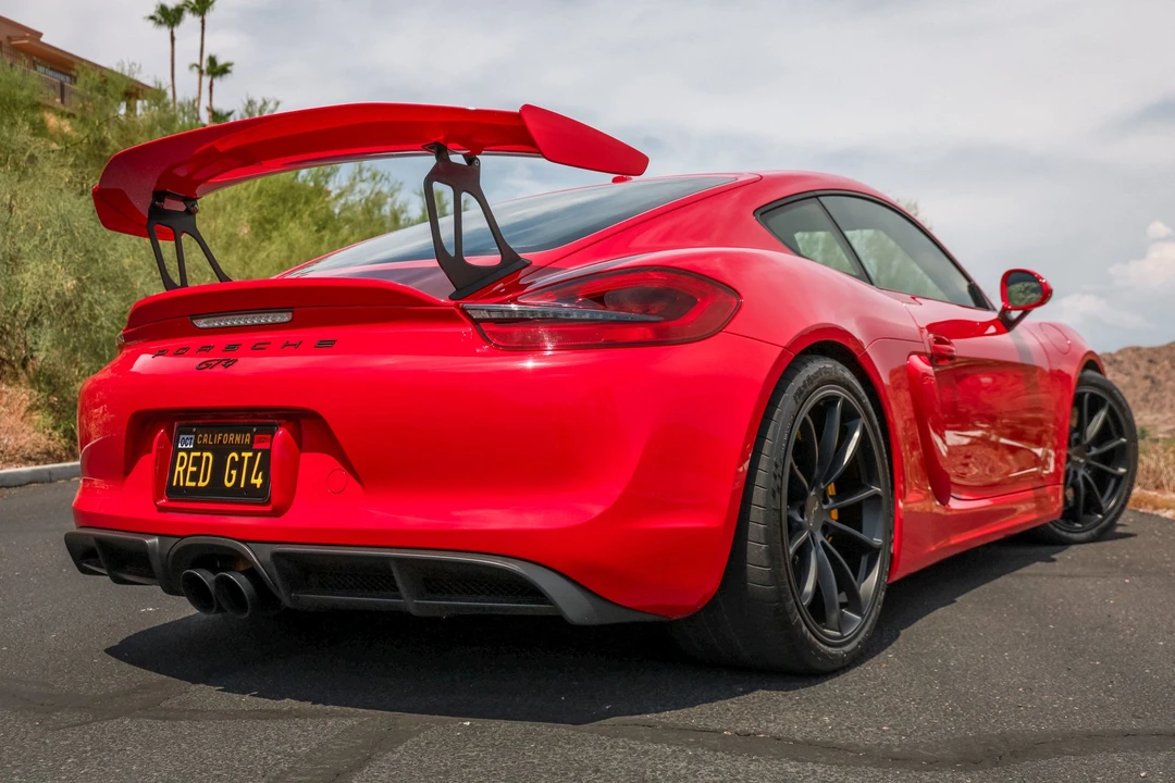 2016 Porsche 981 Cayman GT4 - Image 13 of 31
