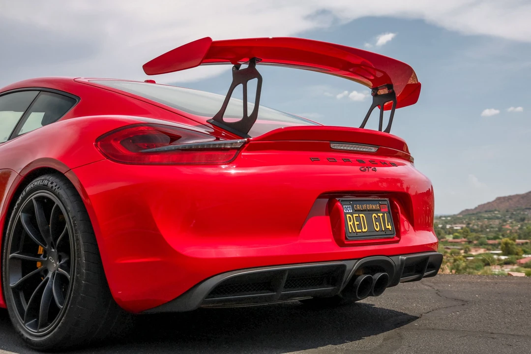 2016 Porsche 981 Cayman GT4 - Image 22 of 31