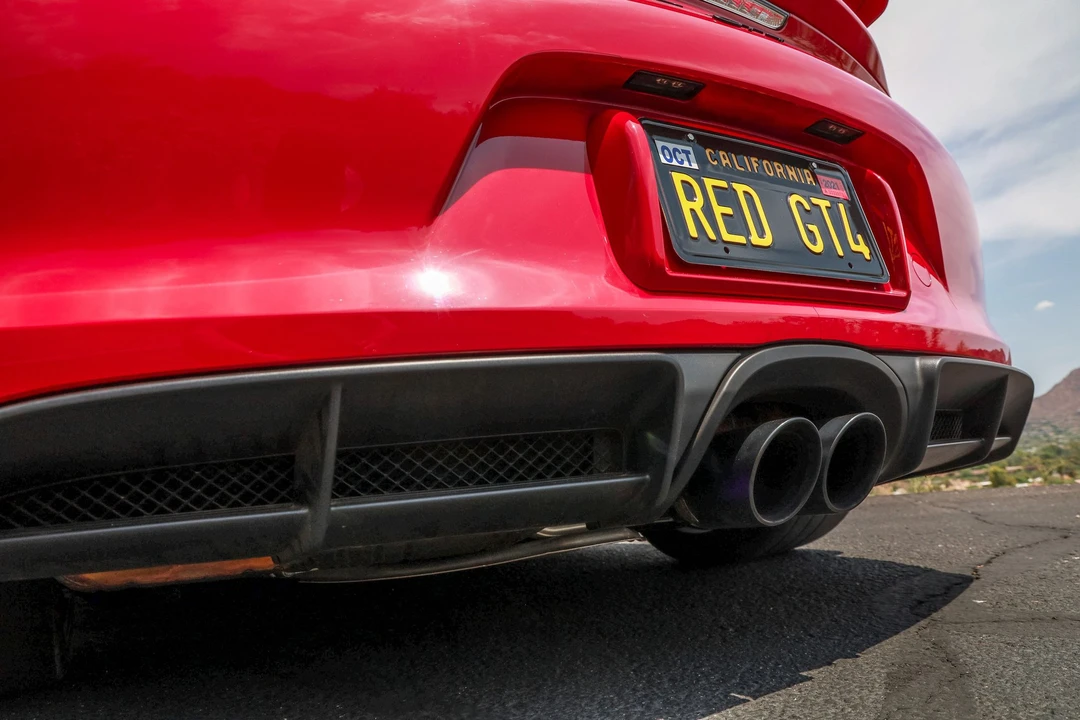 2016 Porsche 981 Cayman GT4 - Image 27 of 31