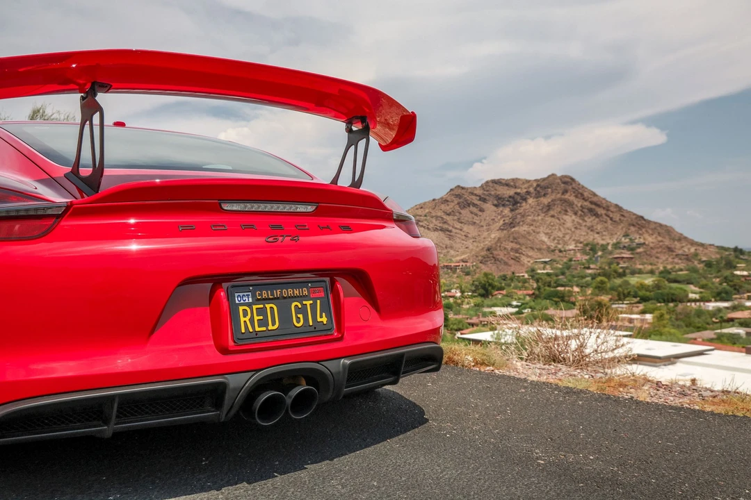 2016 Porsche 981 Cayman GT4 - Image 23 of 31