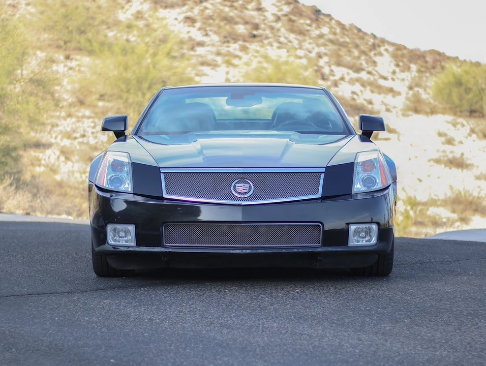 2008 Cadillac XLR-V - Image 7 of 31