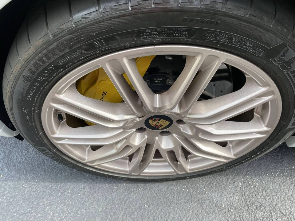 2017 Porsche 958 Cayenne Turbo S - Image 28 of 31