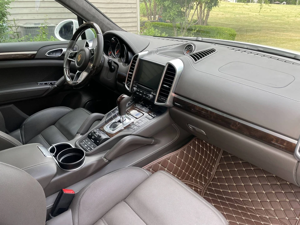2017 Porsche 958 Cayenne Turbo S - Image 31 of 31