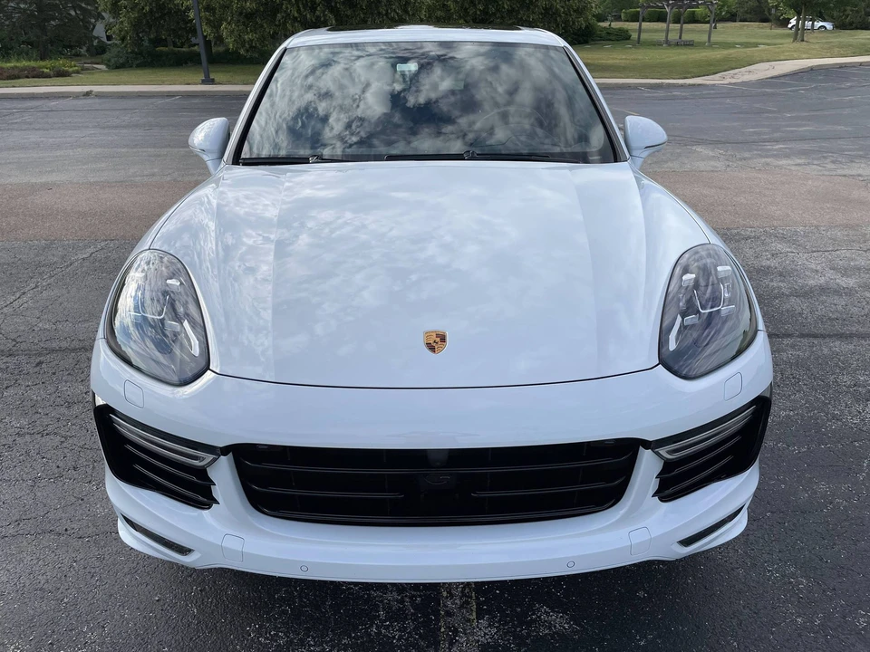 2017 Porsche 958 Cayenne Turbo S - Image 7 of 31