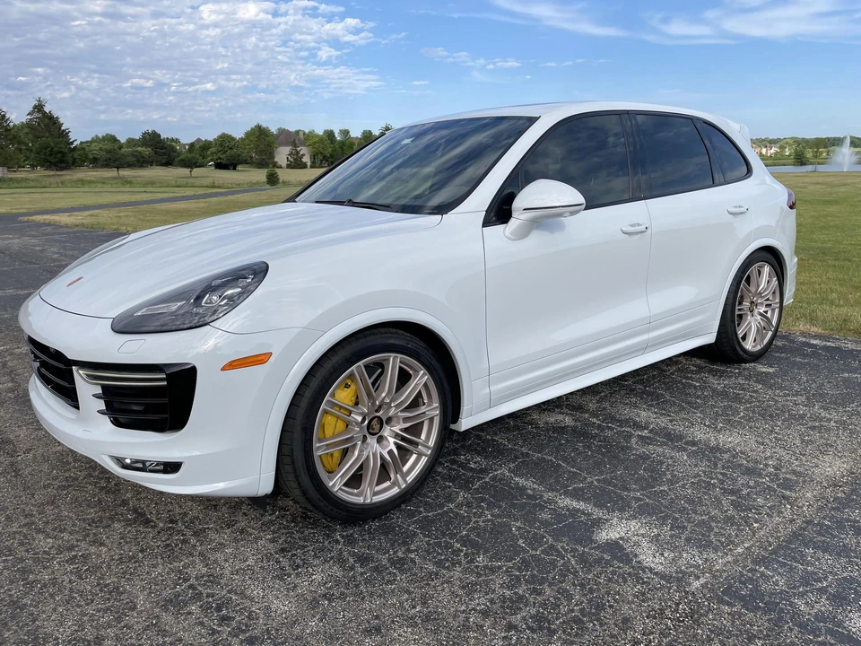 2017 Porsche 958 Cayenne Turbo S - Image 11 of 31