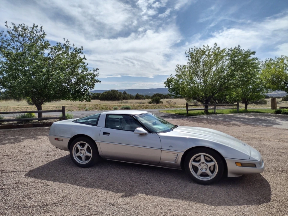 1996 Chevrolet Corvette C4 - Image 3 of 31
