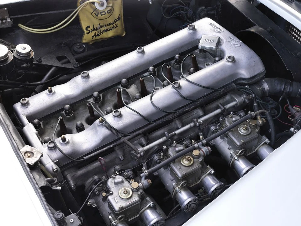 1965 Alfa Romeo 2600 - Image 11 of 17