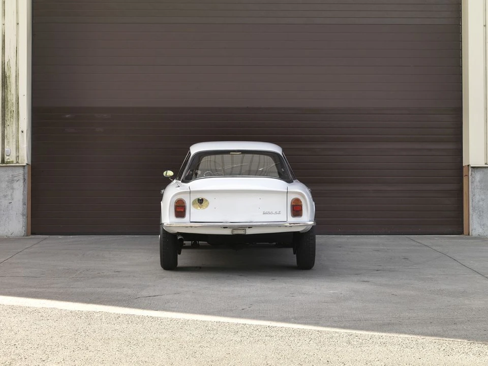 1965 Alfa Romeo 2600 - Image 8 of 17