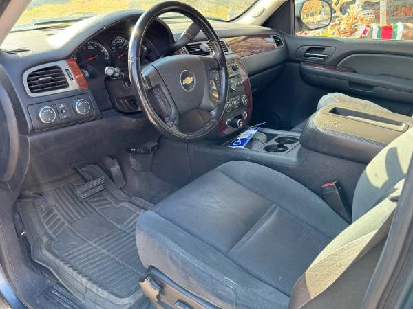 2009 Chevrolet Tahoe 3rd Gen - Image 7 of 12