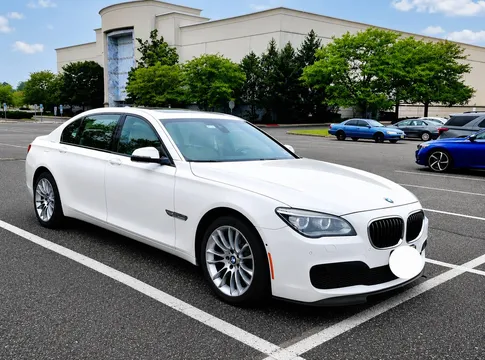 2014 BMW 750Li xDrive
