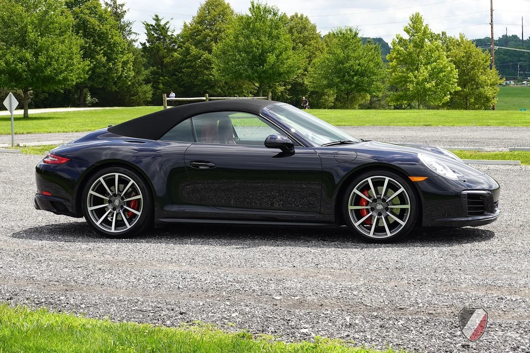 2017 Porsche 991 Carrera 4S - Image 10 of 31