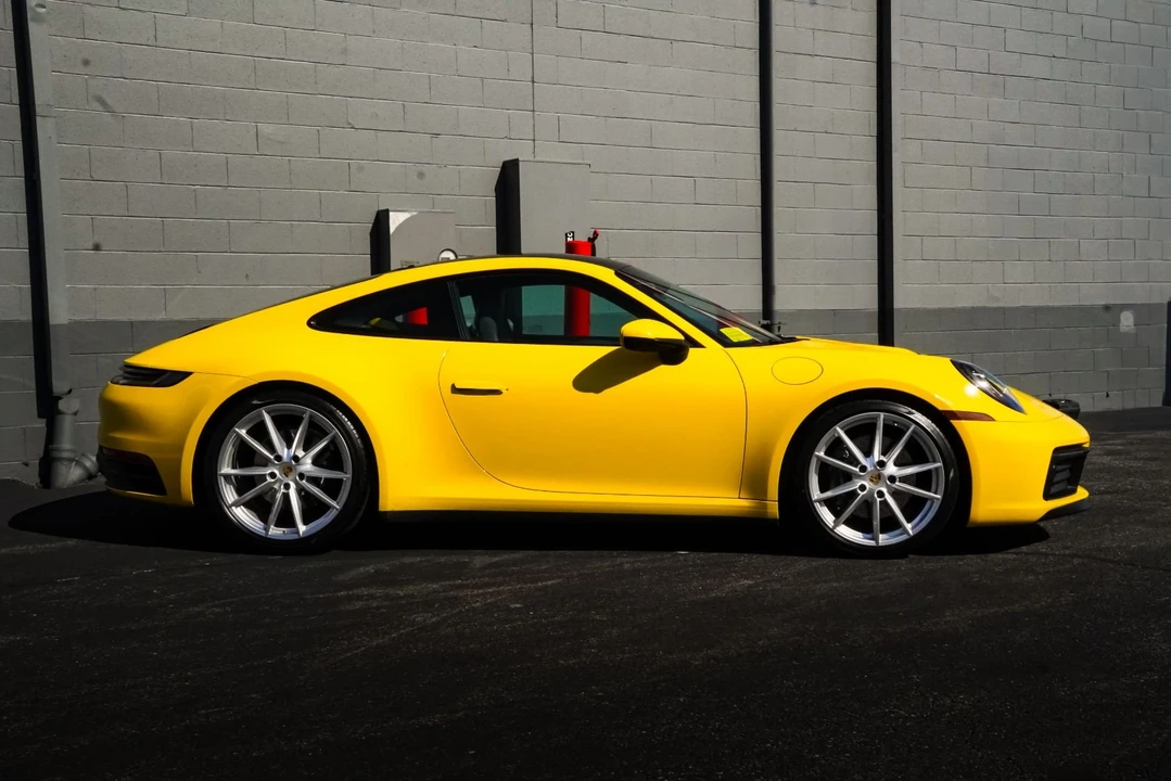 2023 Porsche 992 Carrera S - Image 5 of 15