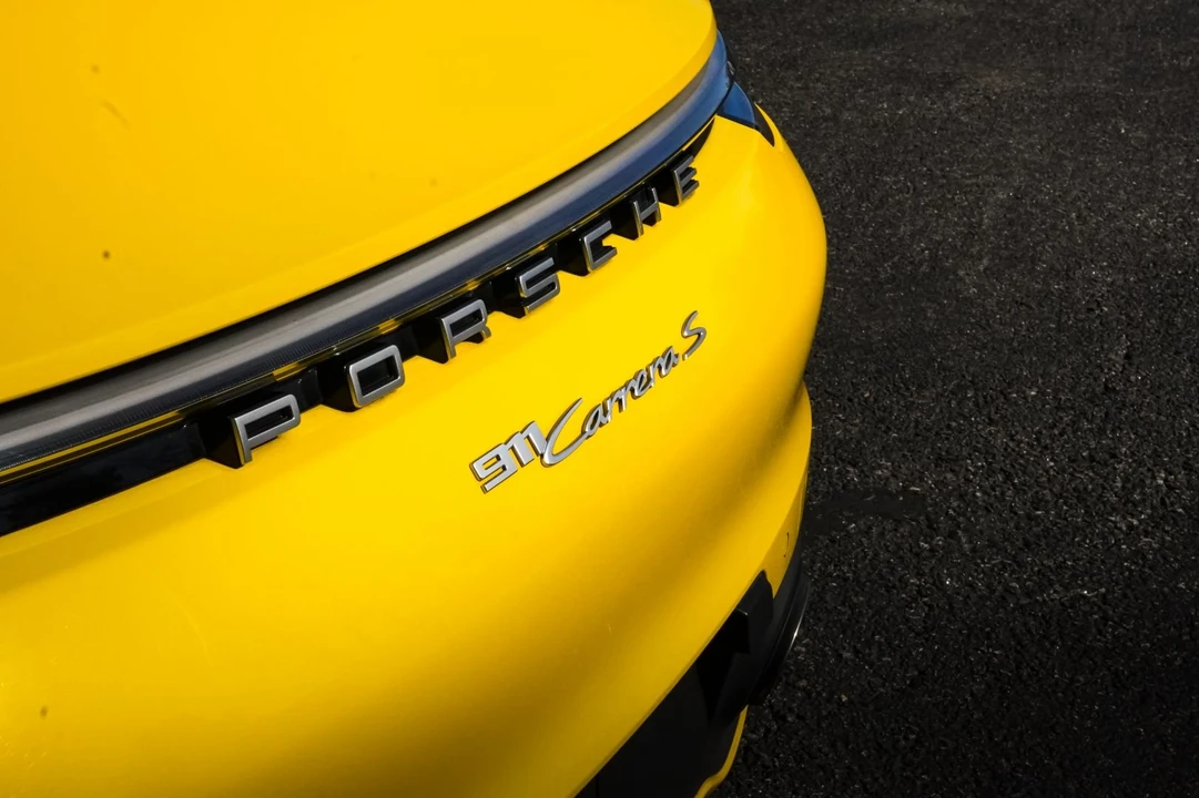 2023 Porsche 992 Carrera S - Image 7 of 15