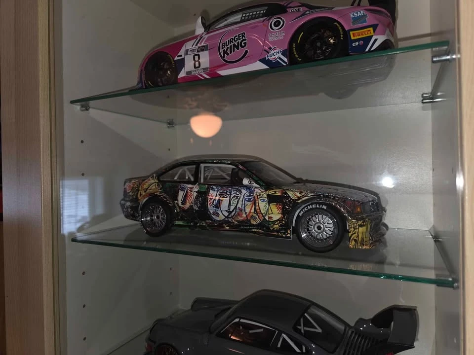 Parts & Memorabilia Scale Models - Image 3 of 10