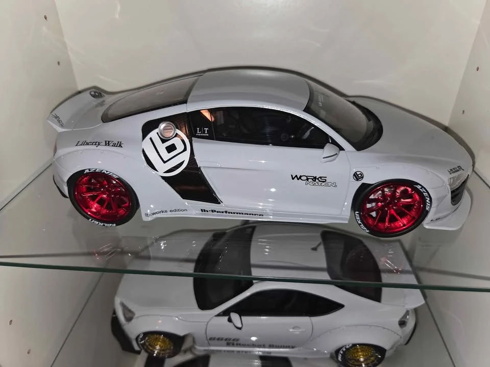 Parts & Memorabilia Scale Models - Image 6 of 10