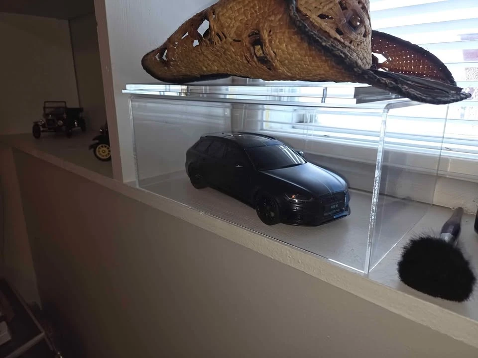 Parts & Memorabilia Scale Models - Image 5 of 10