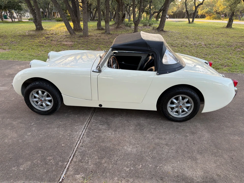 1959 Austin-Healey Sprite Mark I - Image 9 of 31