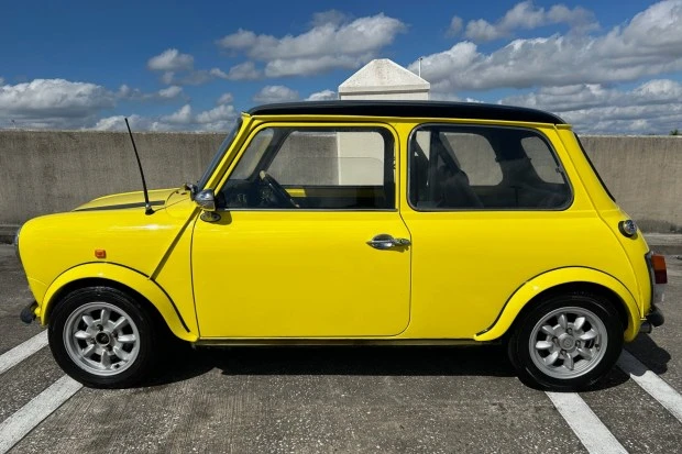 Mini Mini Mark III - Image 3 of 8