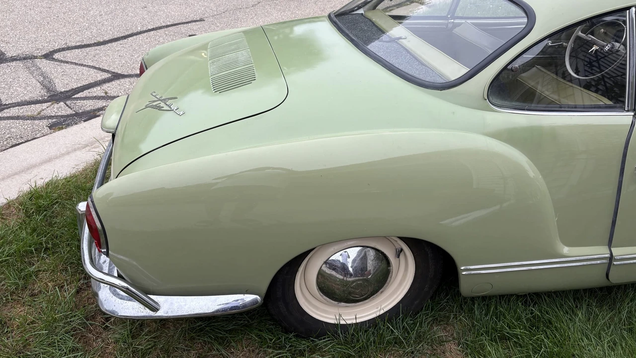1960 Volkswagen Karmann Ghia Type 14 - Image 16 of 31