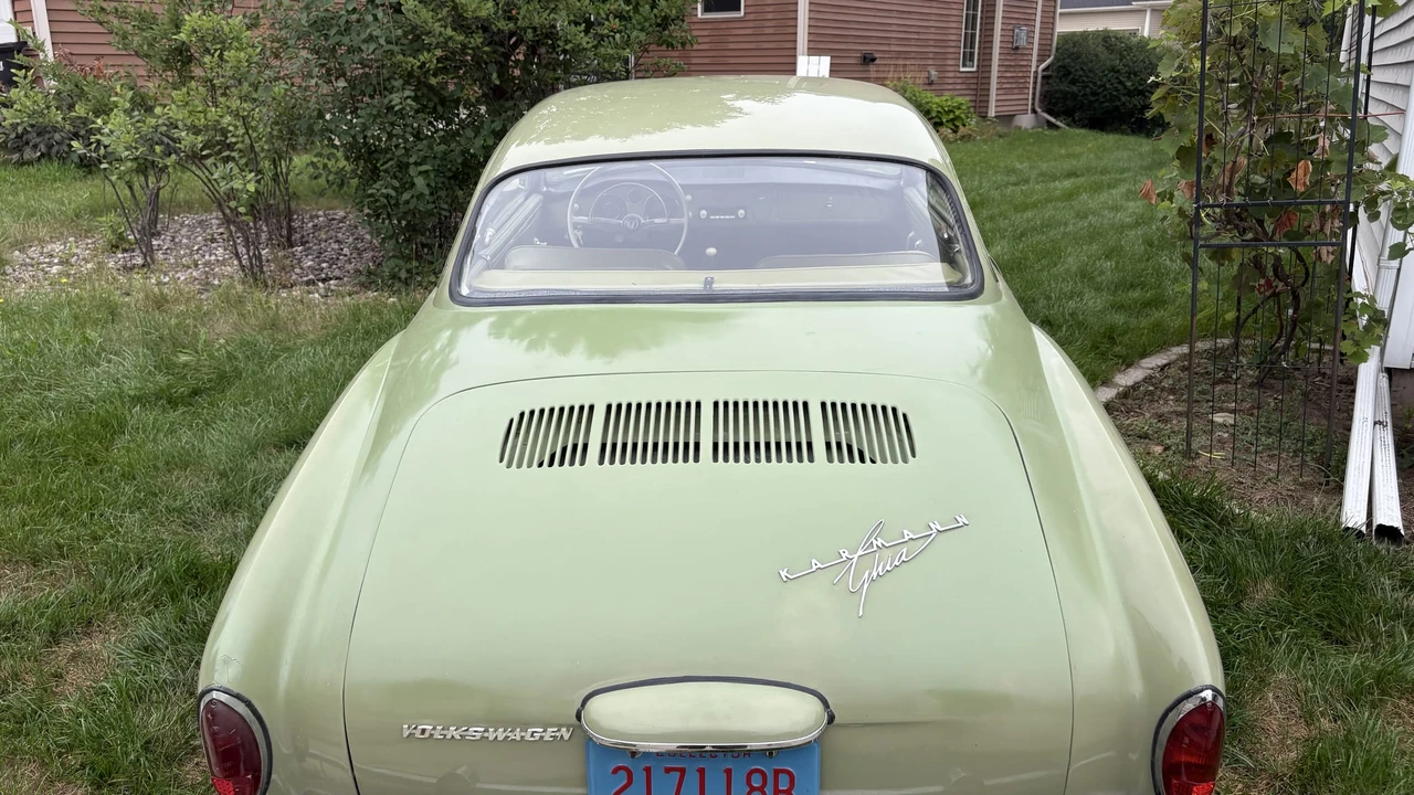 1960 Volkswagen Karmann Ghia Type 14 - Image 7 of 31
