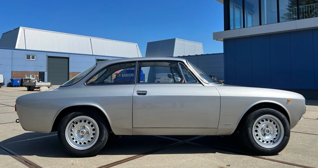 1972 Alfa Romeo GT 1300 Junior - Image 14 of 31