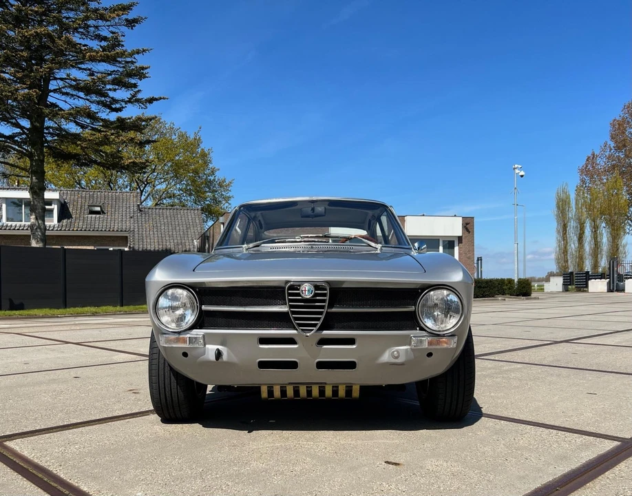 1972 Alfa Romeo GT 1300 Junior - Image 4 of 31