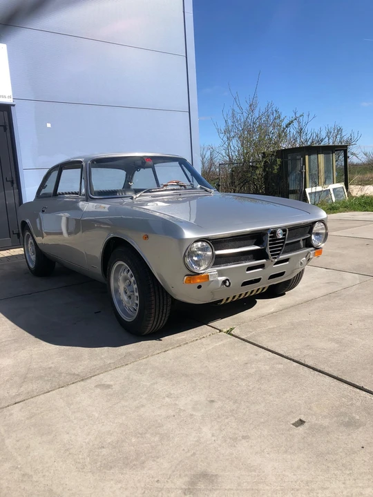 1972 Alfa Romeo GT 1300 Junior - Image 15 of 31