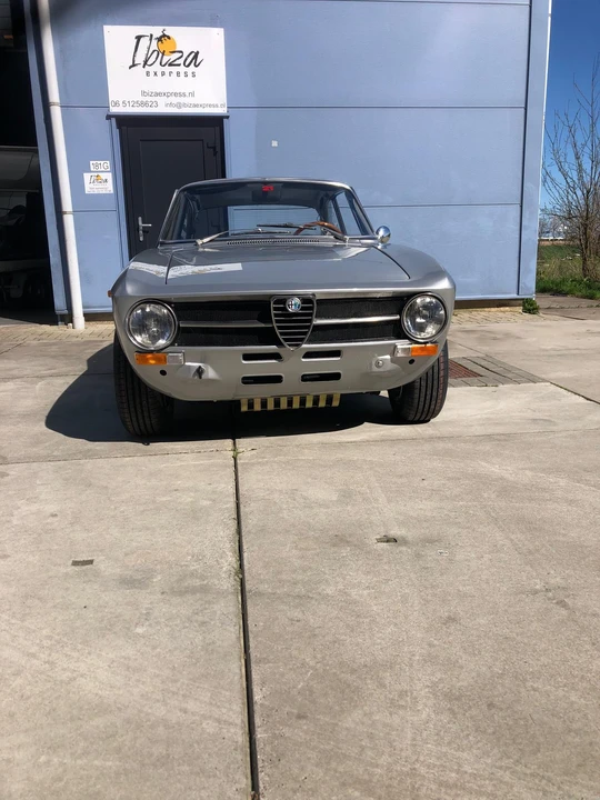 1972 Alfa Romeo GT 1300 Junior - Image 18 of 31