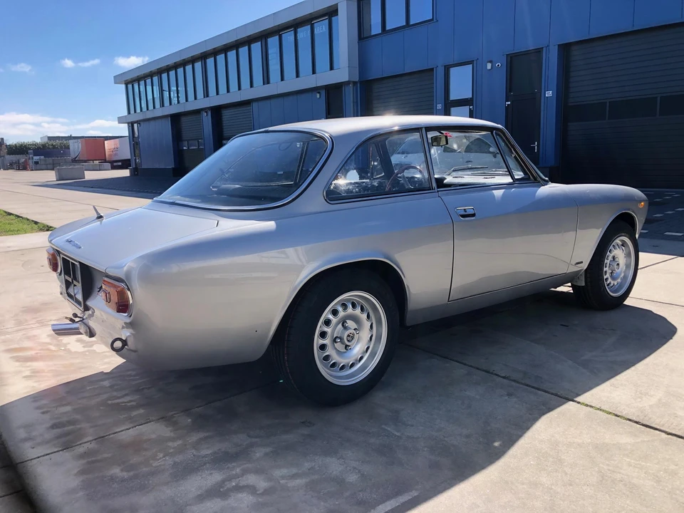 1972 Alfa Romeo GT 1300 Junior - Image 27 of 31
