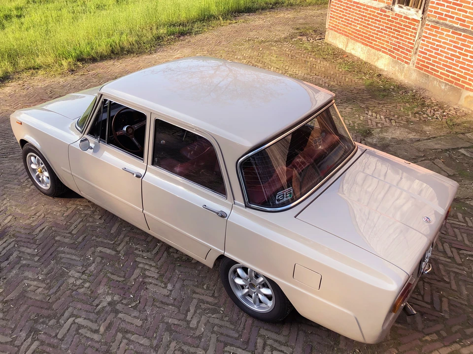 1972 Alfa Romeo 105/115 Series - Image 24 of 31