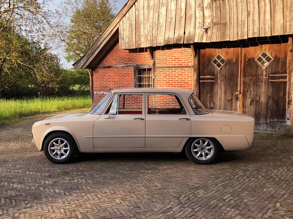 1972 Alfa Romeo 105/115 Series - Image 29 of 31