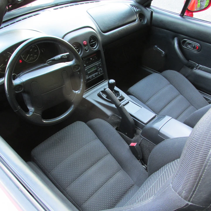 1994 Mazda NA MX-5 Miata - Image 27 of 31