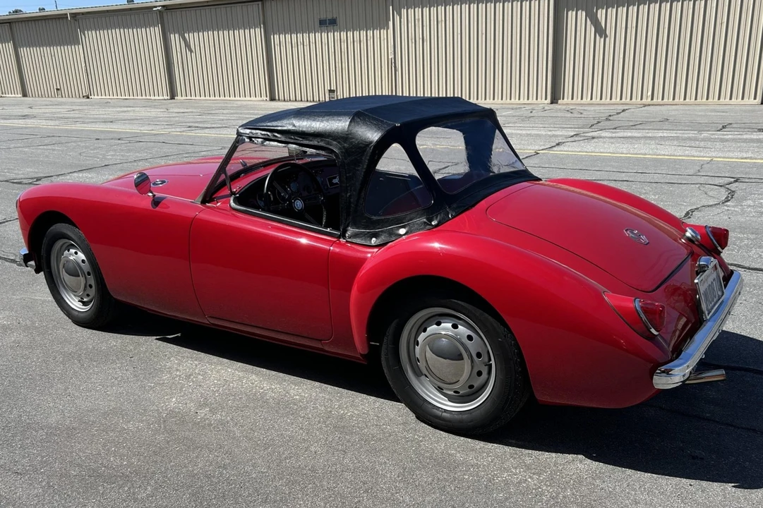 1958 MG MGA 1500 - Image 4 of 11