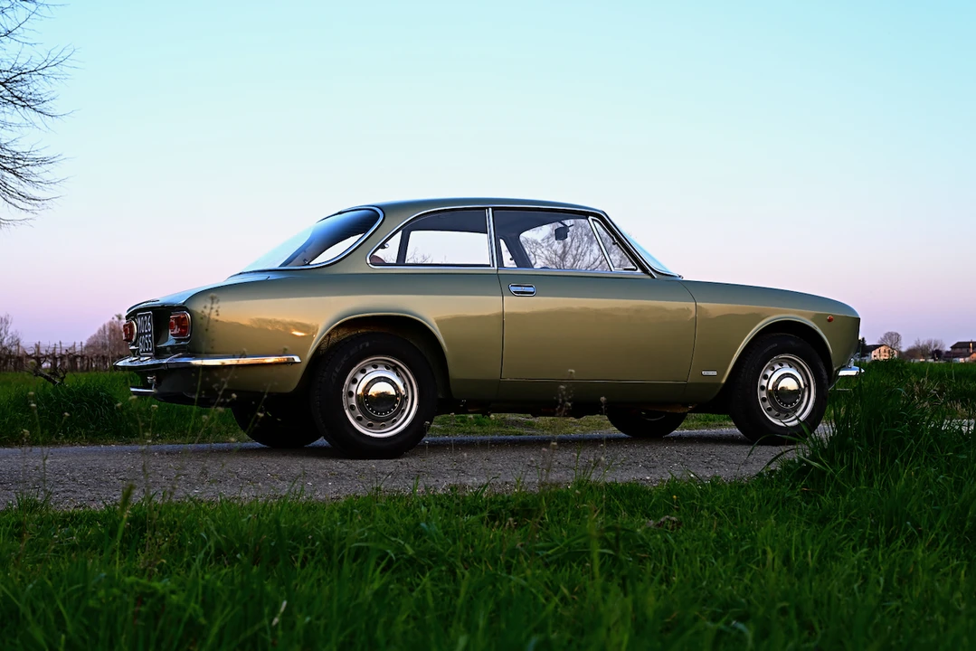 1972 Alfa Romeo GT 1300 Junior - Image 10 of 31