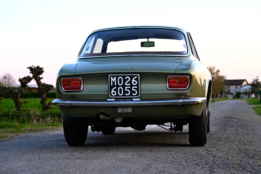1972 Alfa Romeo GT 1300 Junior - Image 13 of 31