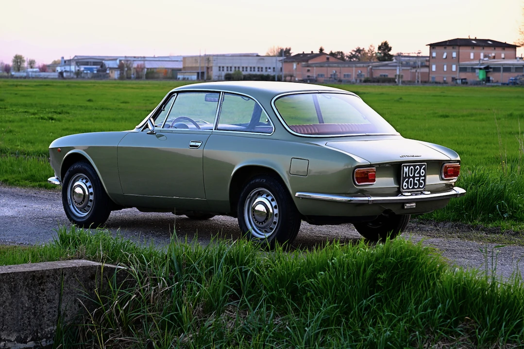 1972 Alfa Romeo GT 1300 Junior - Image 15 of 31