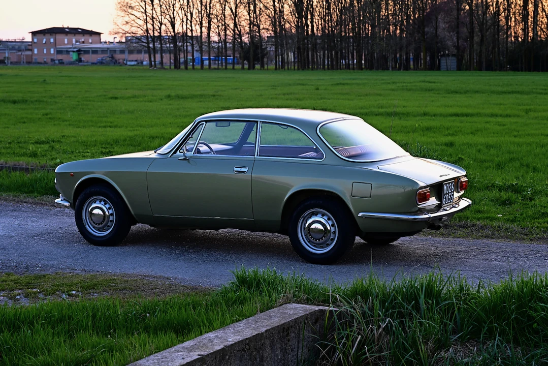 1972 Alfa Romeo GT 1300 Junior - Image 16 of 31