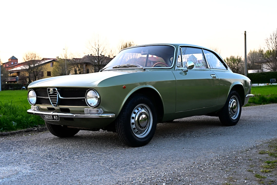 1972 Alfa Romeo GT 1300 Junior - Image 4 of 31